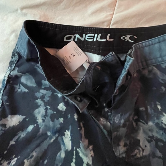 Boys board shorts, size 8/ 22. Quicksilver and O’Neill - Picture 3 of 7